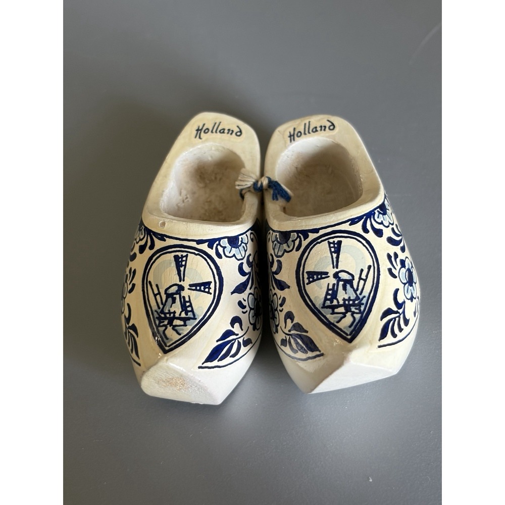 Vintage Dutch Carved Wooden Shoes Delft Blue Holland Souvenir 2.5"